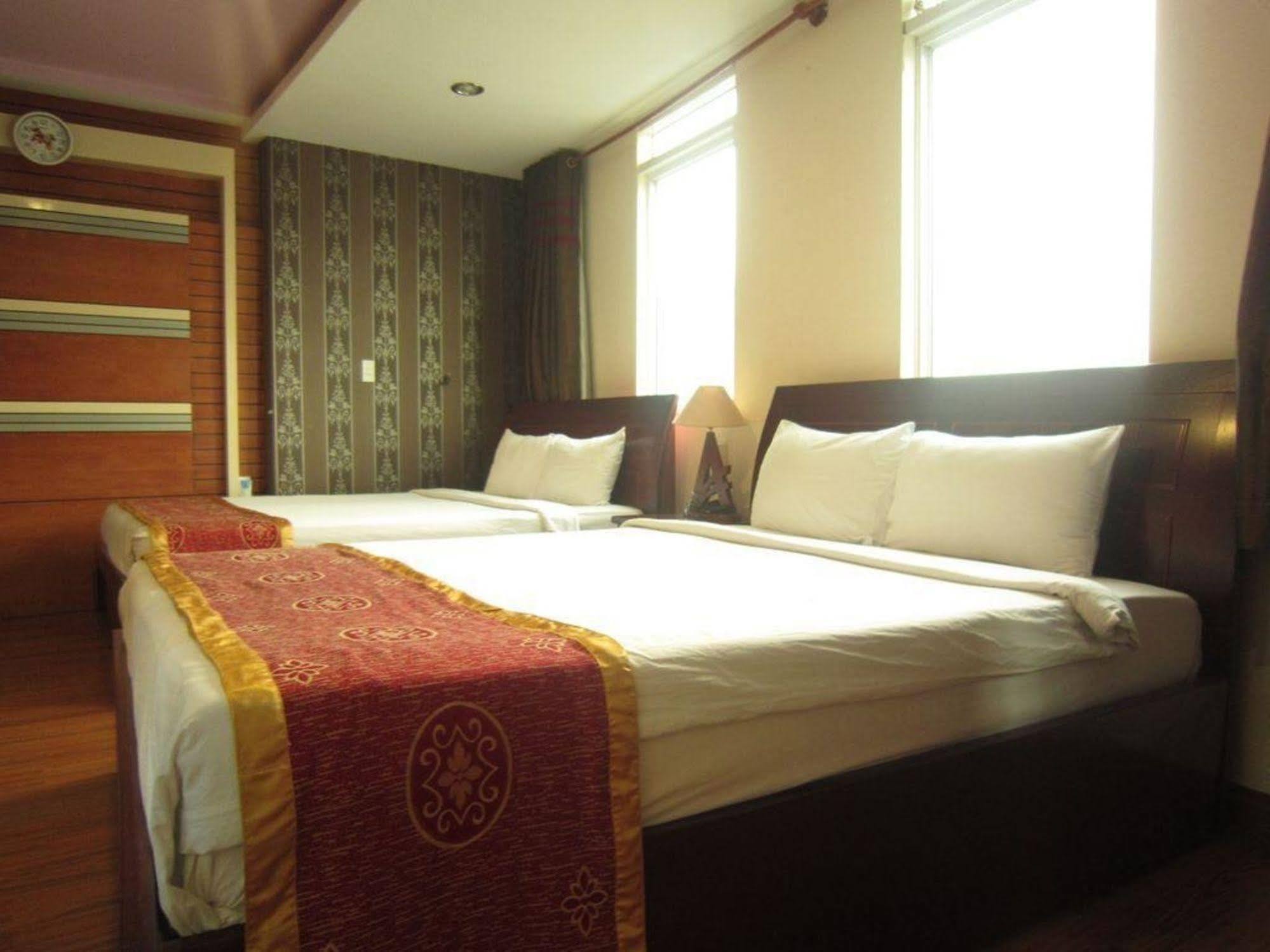 Ava Saigon 2 Hotel Ho Şi Min Dış mekan fotoğraf